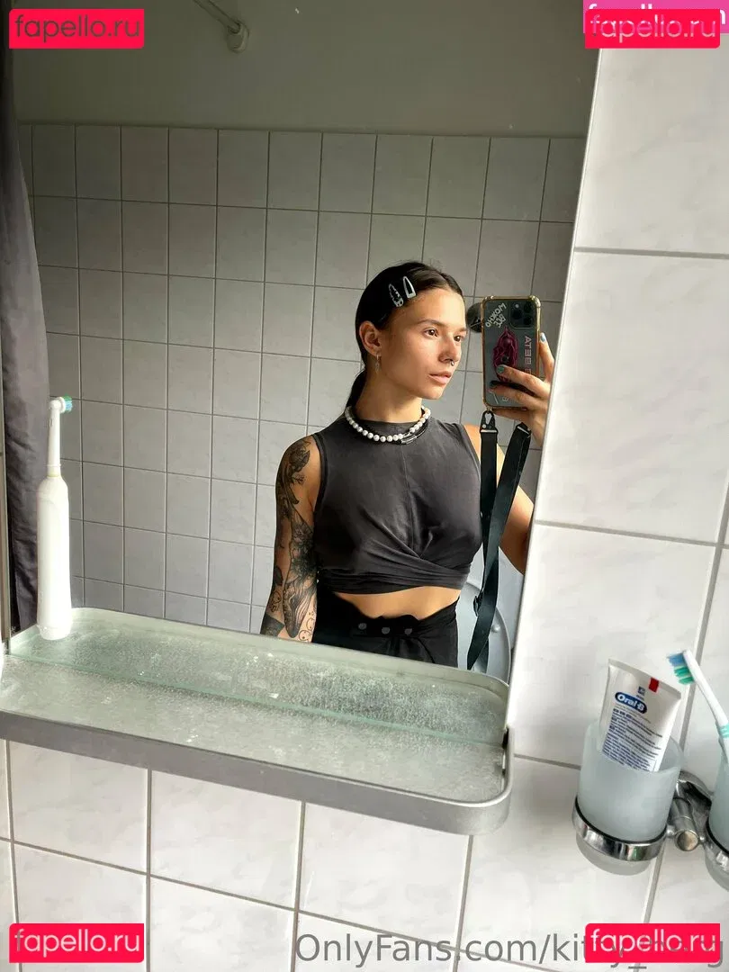 Kitty Berg Onlyfans Photo Gallery 