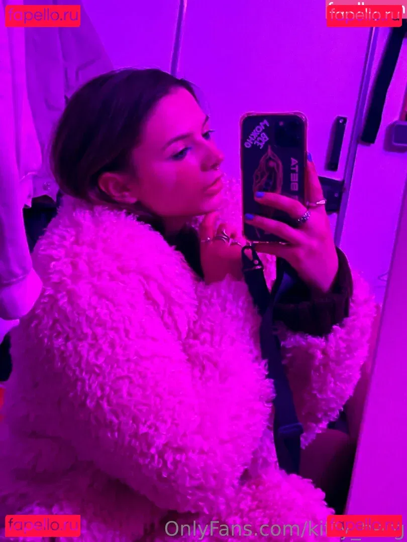 Kitty Berg Onlyfans Photo Gallery 