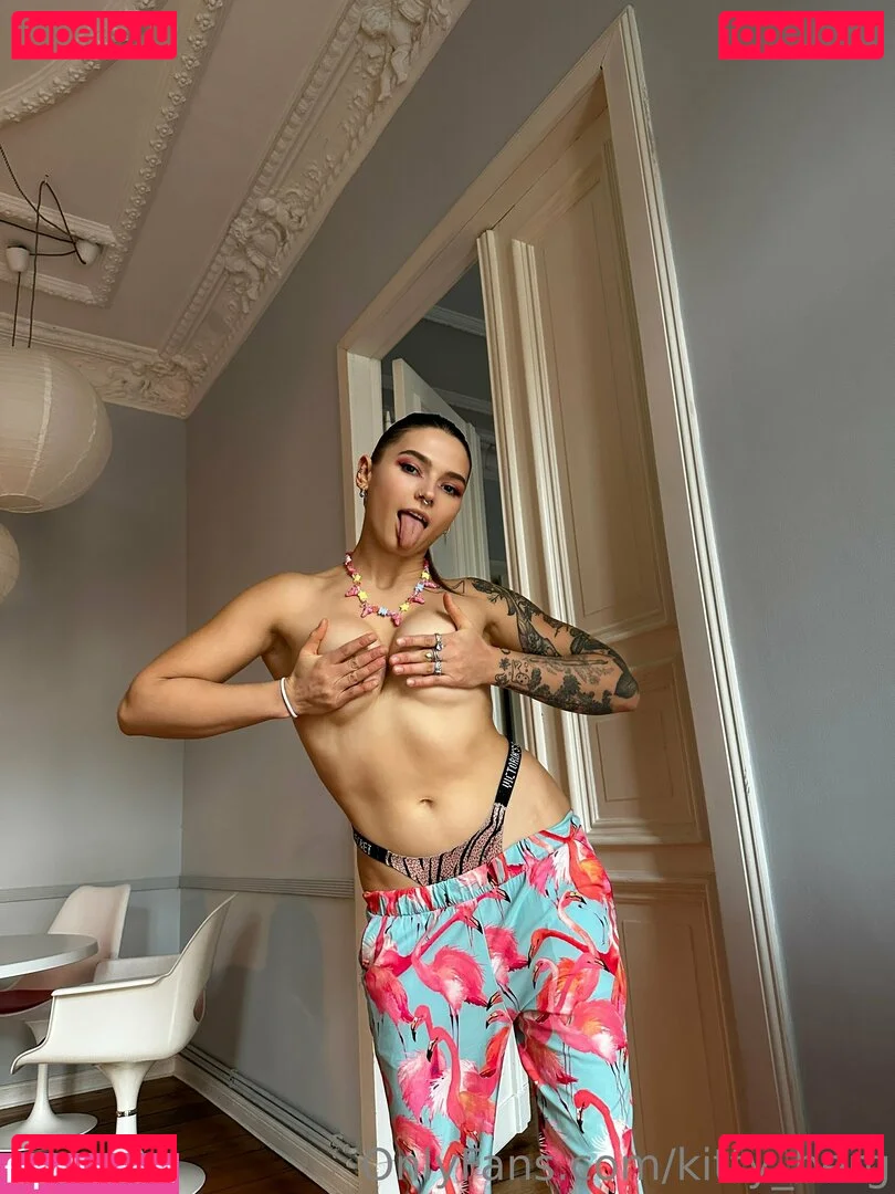 Kitty Berg Onlyfans Photo Gallery 