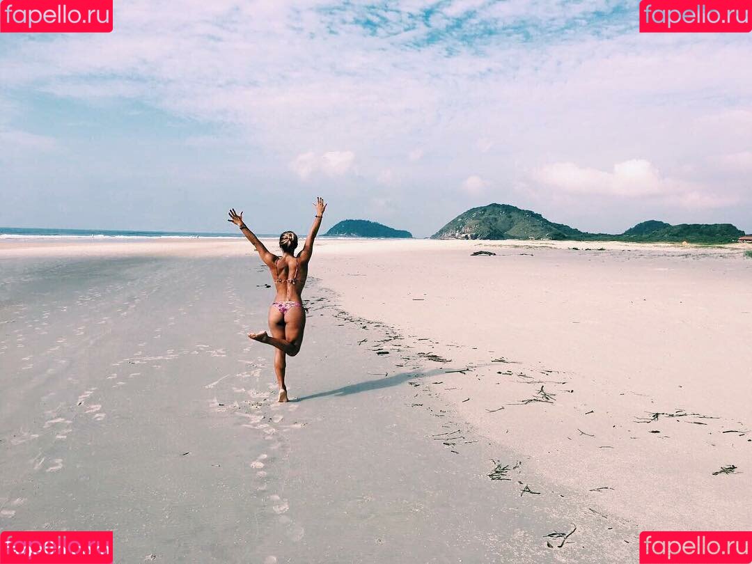 Jade Barbosa Onlyfans Photo Gallery 