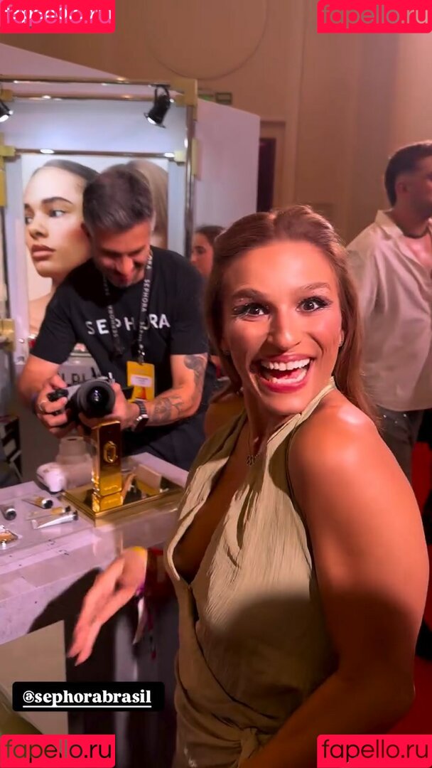 Jade Barbosa Onlyfans Photo Gallery 