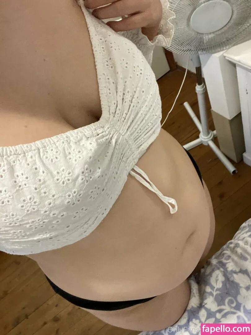 sumbelly Onlyfans Photo Gallery 