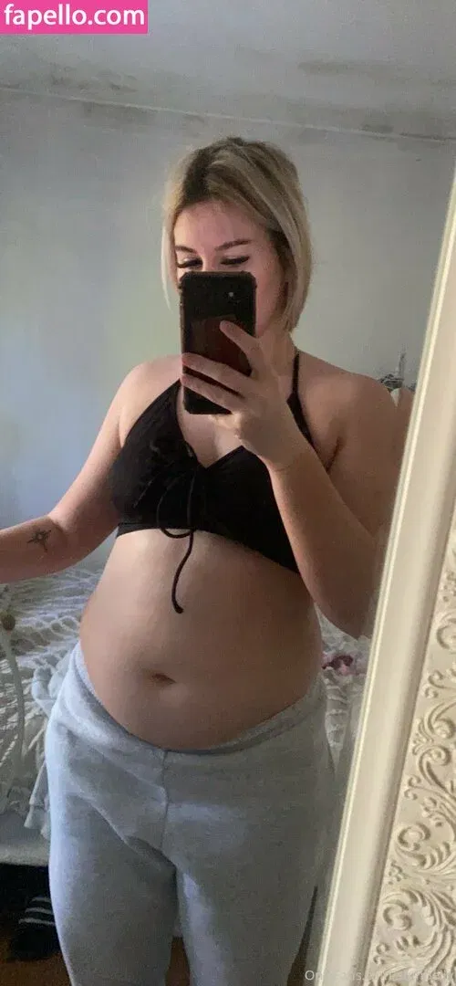 sumbelly Onlyfans Photo Gallery 