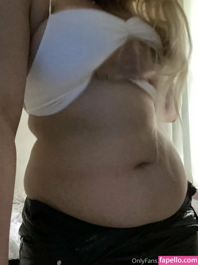 sumbelly Onlyfans Photo Gallery 