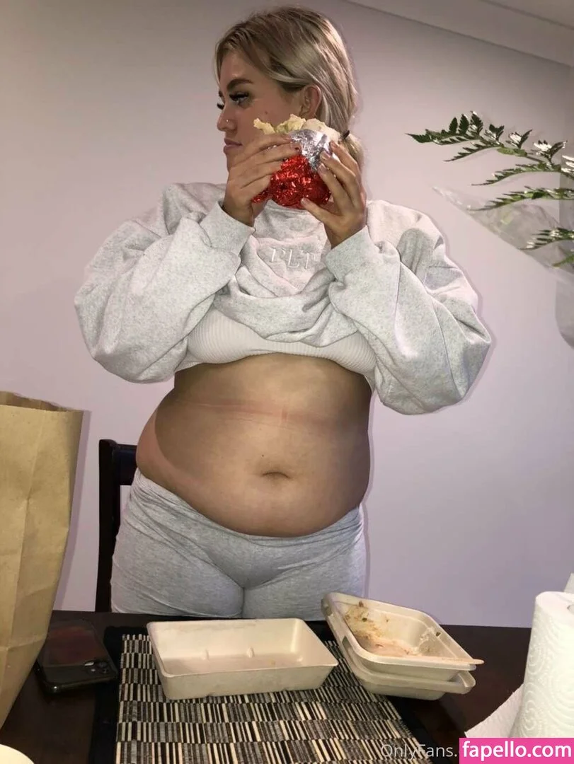 sumbelly Onlyfans Photo Gallery 