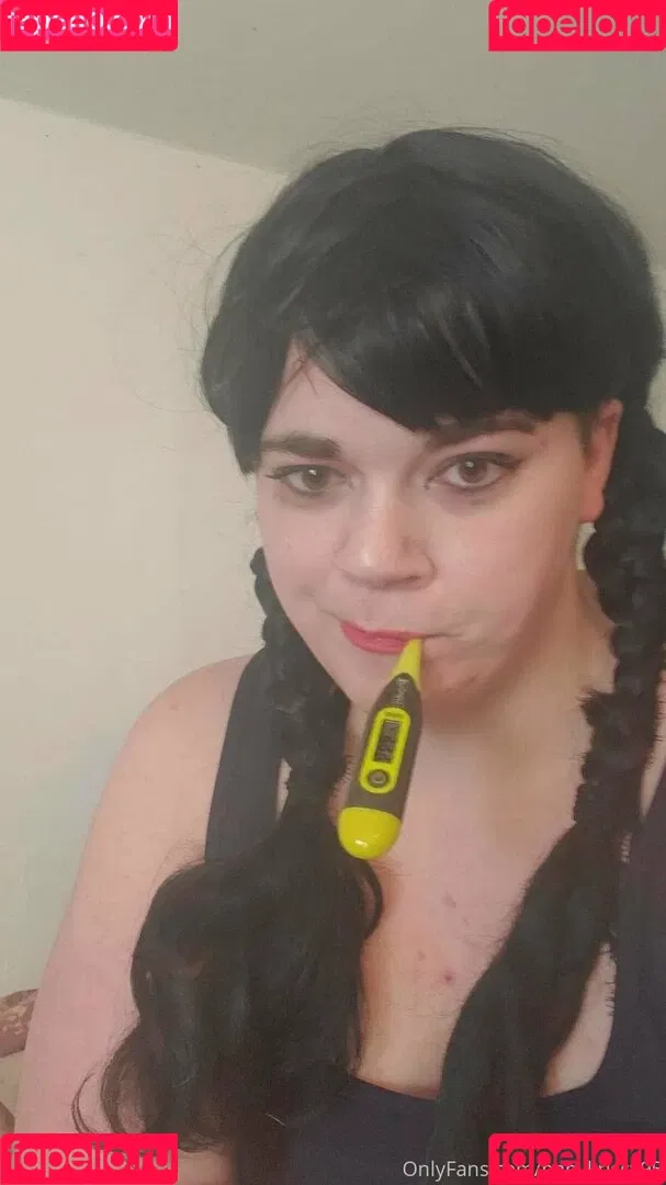 mistresskrissy95 Onlyfans Photo Gallery 