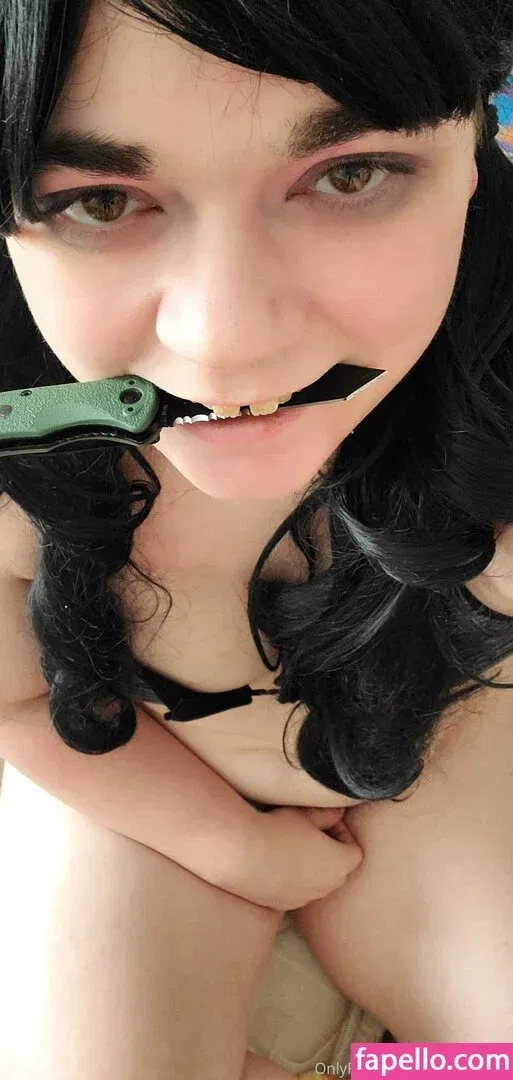 mistresskrissy95 Onlyfans Photo Gallery 