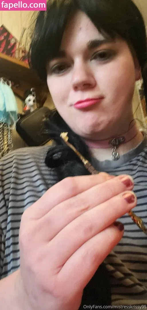 mistresskrissy95 Onlyfans Photo Gallery 