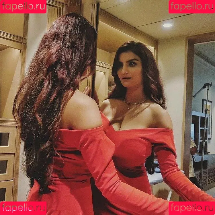 Anveshi Jain Onlyfans Photo Gallery 