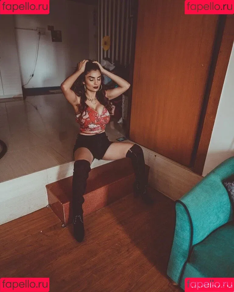 Anveshi Jain Onlyfans Photo Gallery 