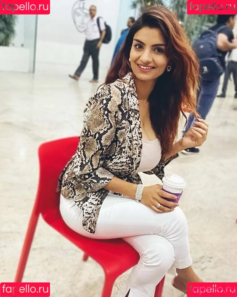 Anveshi Jain Onlyfans Photo Gallery 