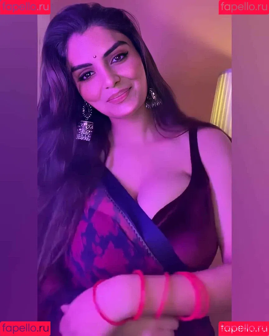 Anveshi Jain Onlyfans Photo Gallery 
