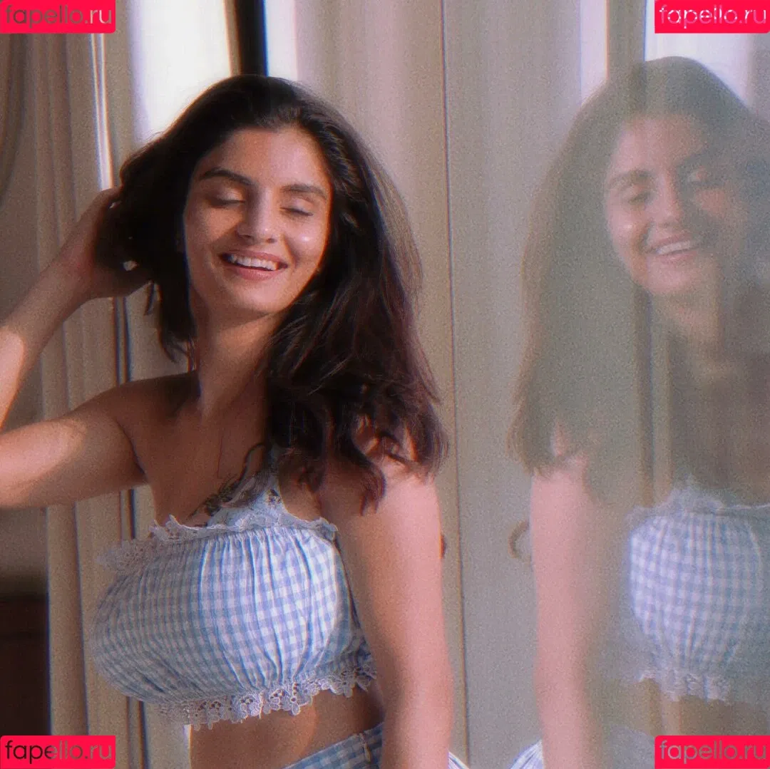Anveshi Jain Onlyfans Photo Gallery 