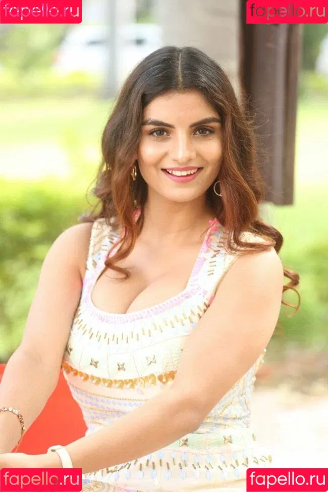 Anveshi Jain Onlyfans Photo Gallery 