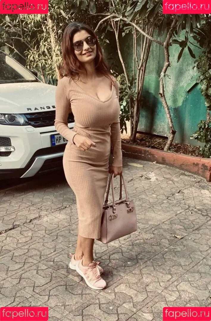 Anveshi Jain Onlyfans Photo Gallery 
