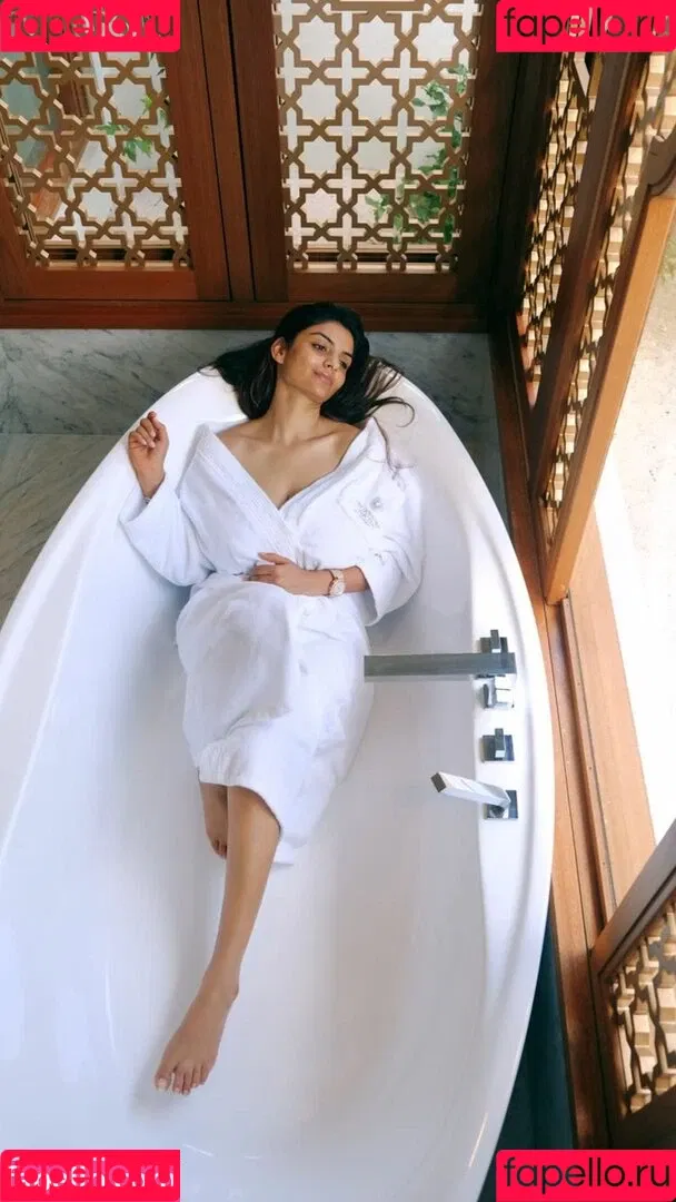 Anveshi Jain Onlyfans Photo Gallery 