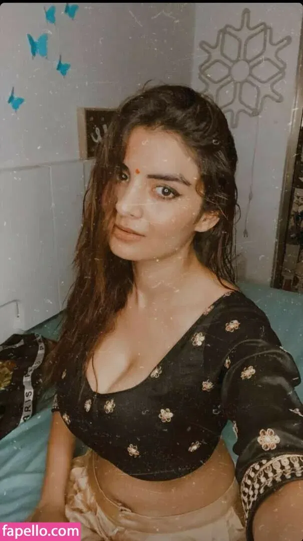 Anveshi Jain Onlyfans Photo Gallery 