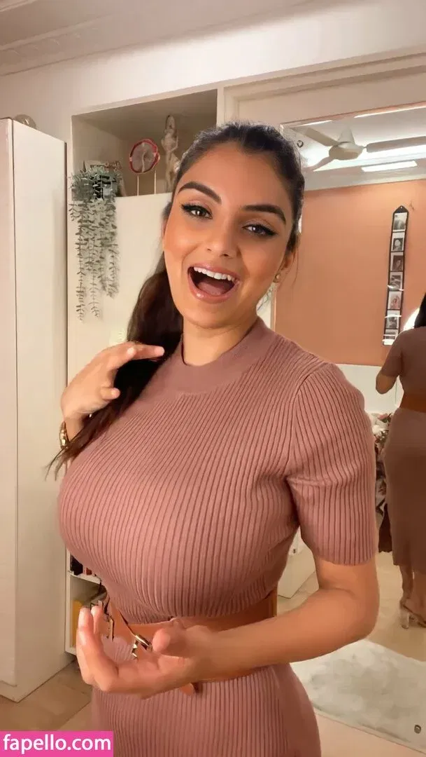 Anveshi Jain Onlyfans Photo Gallery 