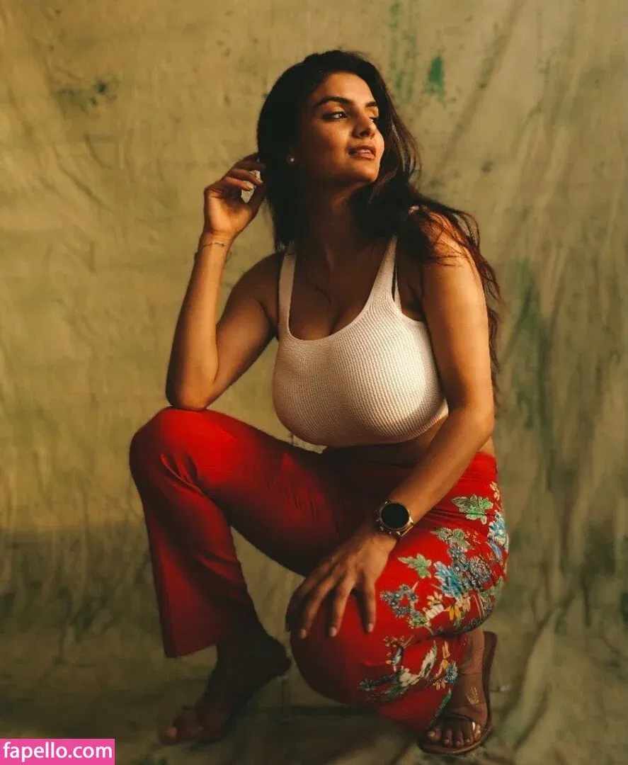 Anveshi Jain Onlyfans Photo Gallery 