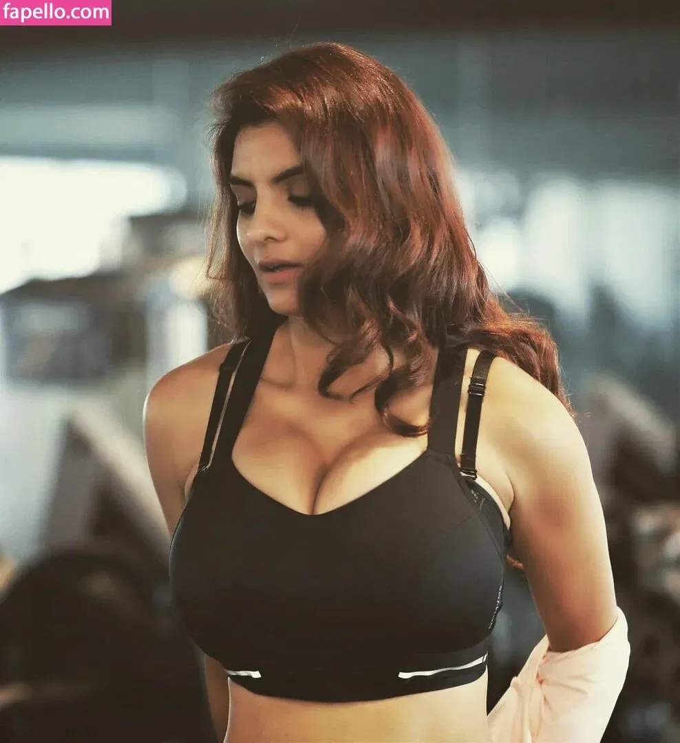 Anveshi Jain Onlyfans Photo Gallery 