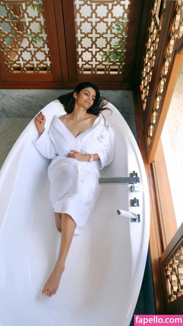 Anveshi Jain Onlyfans Photo Gallery 