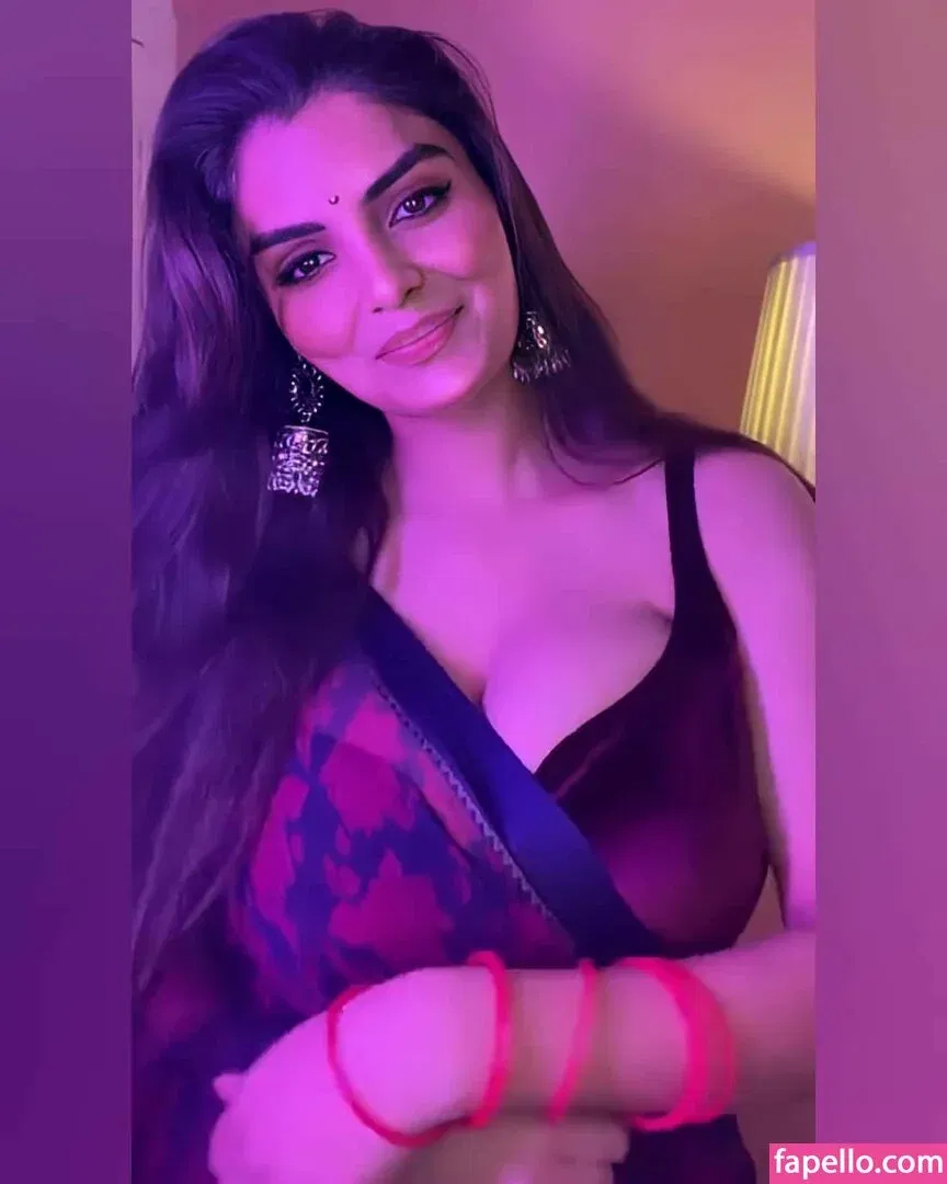 Anveshi Jain Onlyfans Photo Gallery 