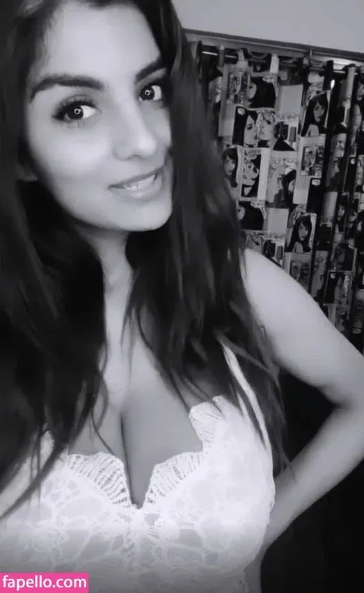 Anveshi Jain Onlyfans Photo Gallery 