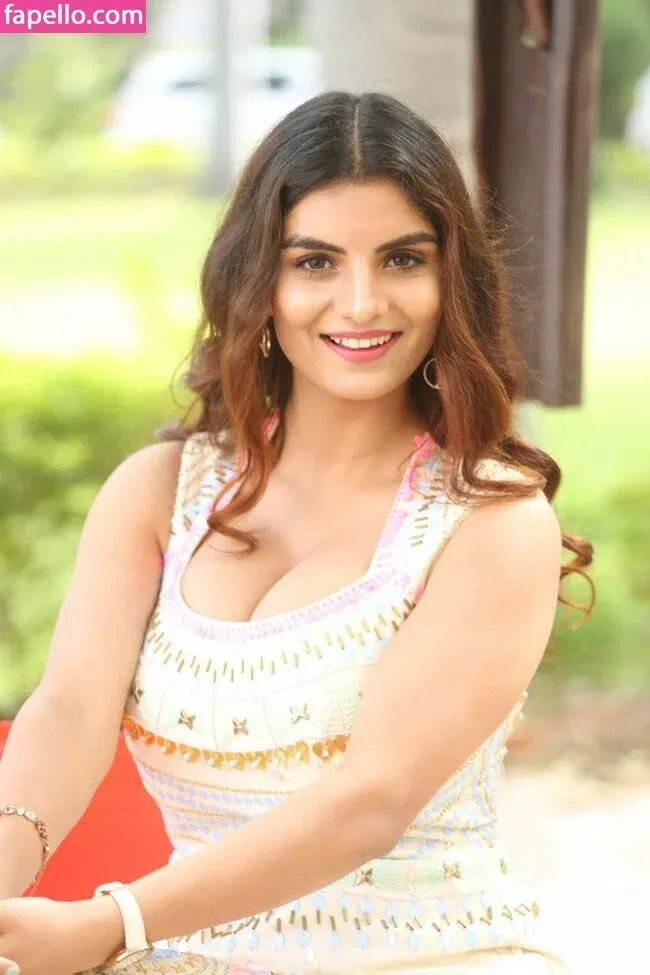 Anveshi Jain Onlyfans Photo Gallery 