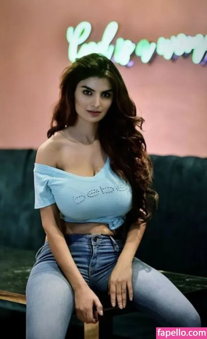 Anveshi Jain Onlyfans Photo Gallery 