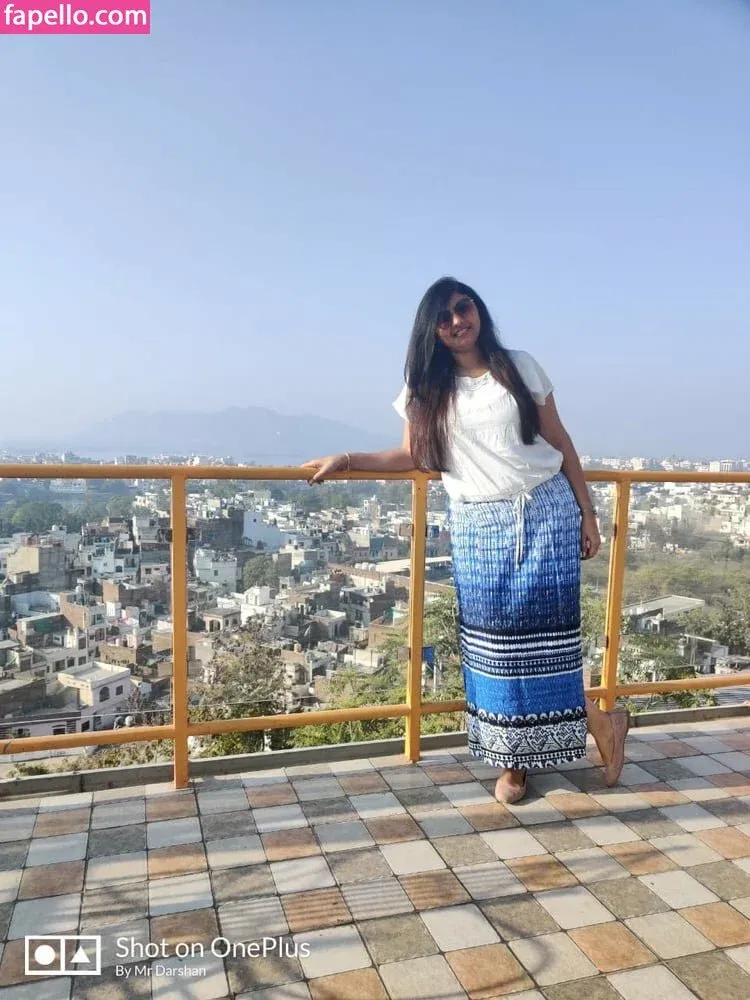 Anveshi Jain Onlyfans Photo Gallery 