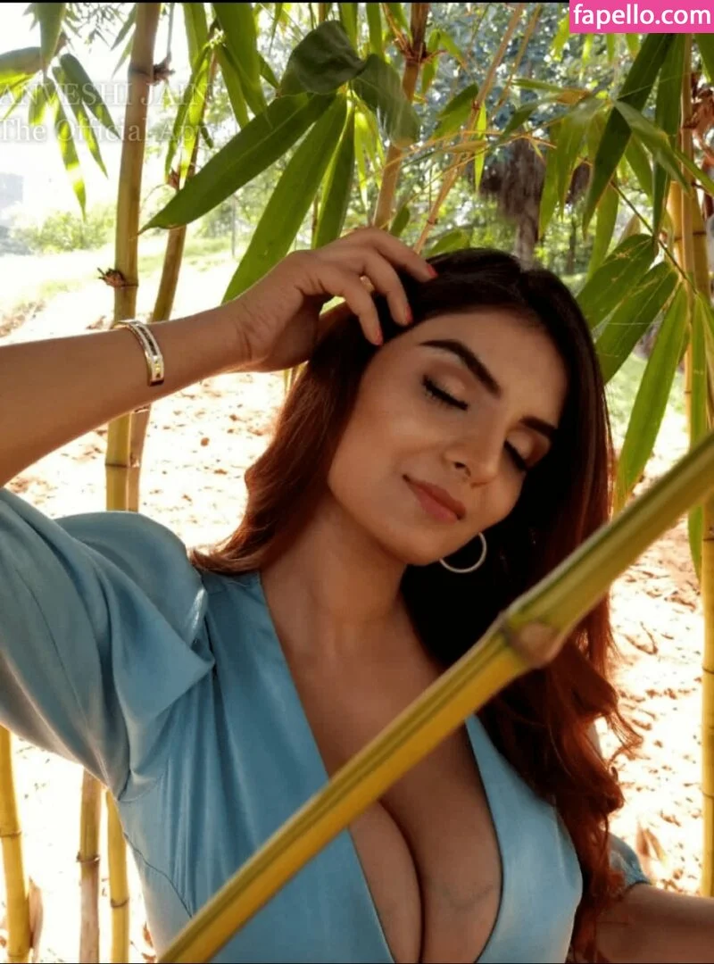 Anveshi Jain Onlyfans Photo Gallery 