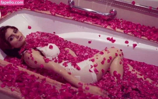 Anveshi Jain Onlyfans Photo Gallery 