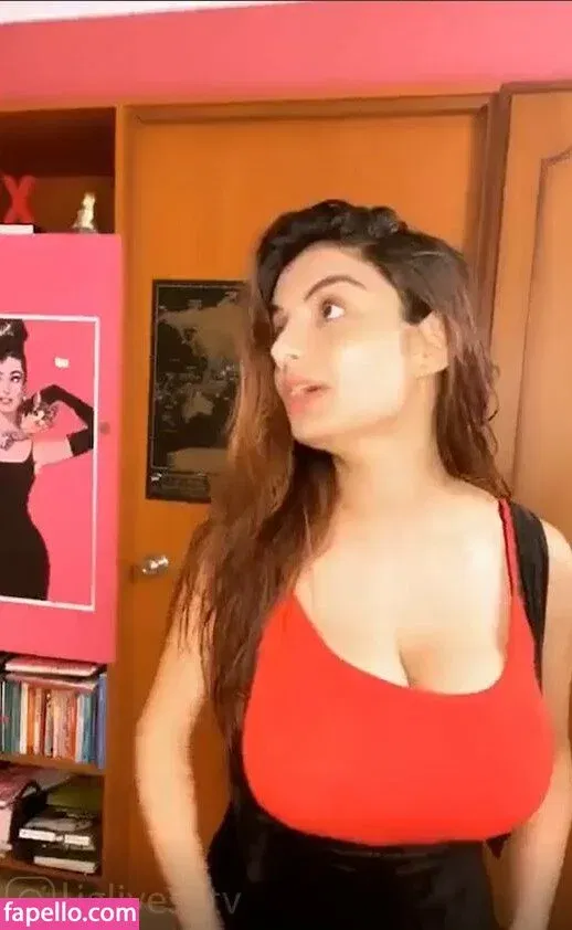 Anveshi Jain Onlyfans Photo Gallery 