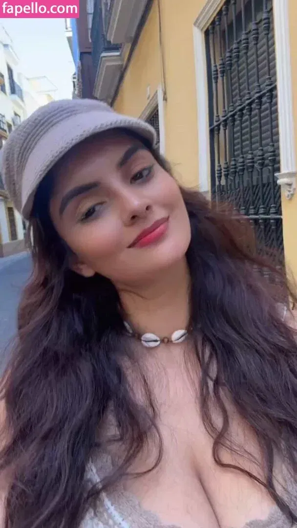 Anveshi Jain Onlyfans Photo Gallery 