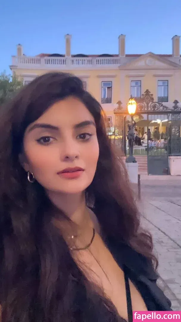 Anveshi Jain Onlyfans Photo Gallery 