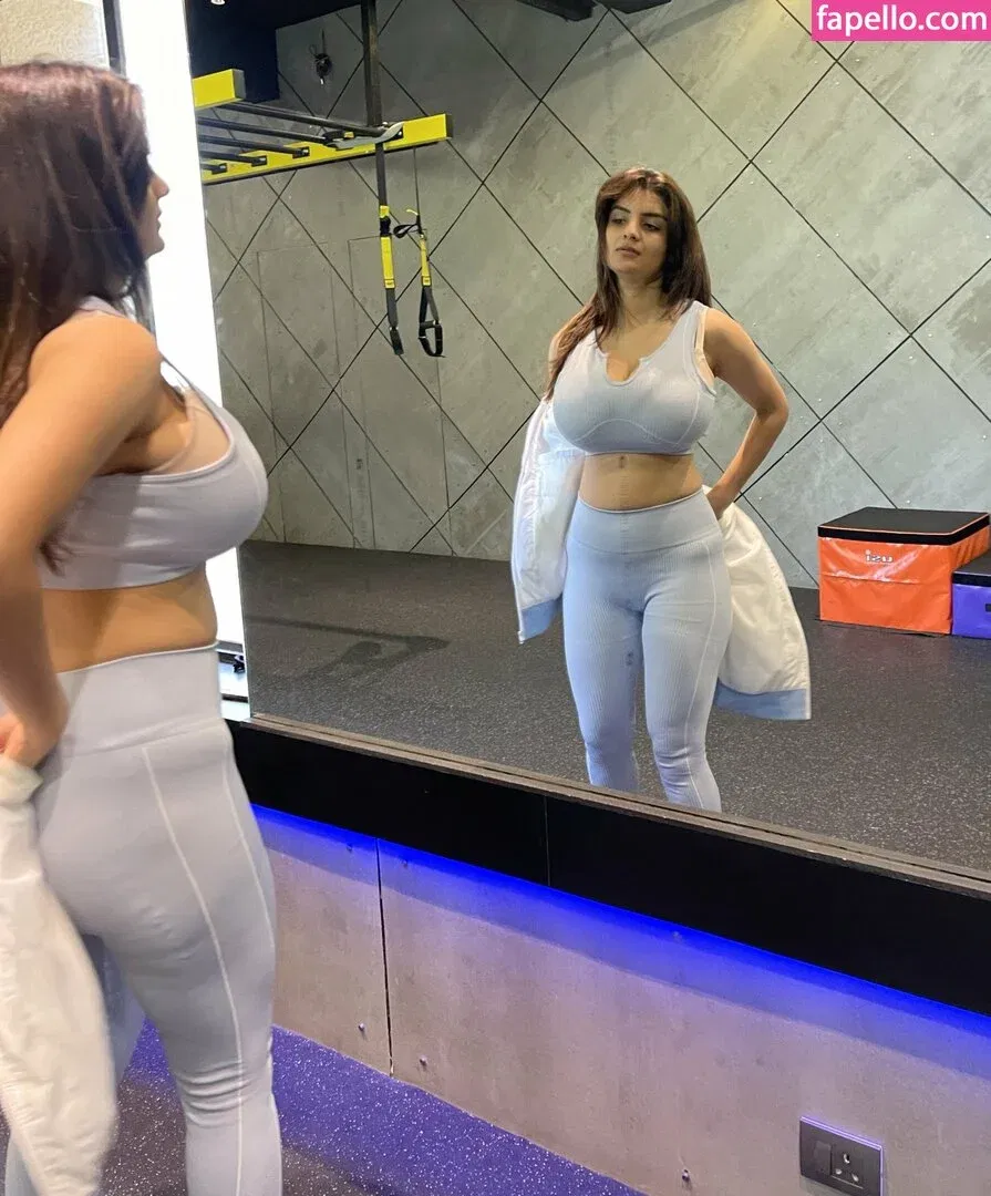 Anveshi Jain Onlyfans Photo Gallery 