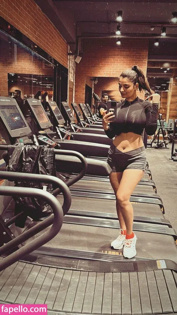 Anveshi Jain Onlyfans Photo Gallery 