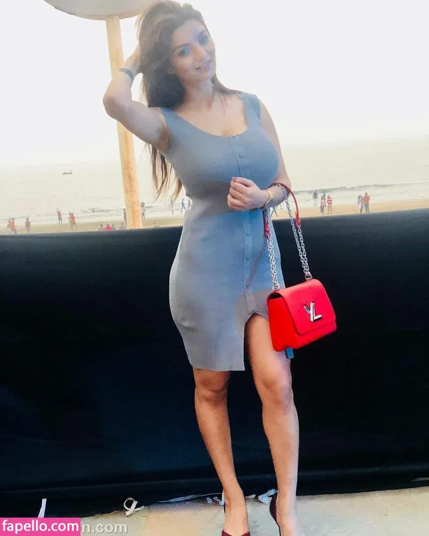 Anveshi Jain Onlyfans Photo Gallery 