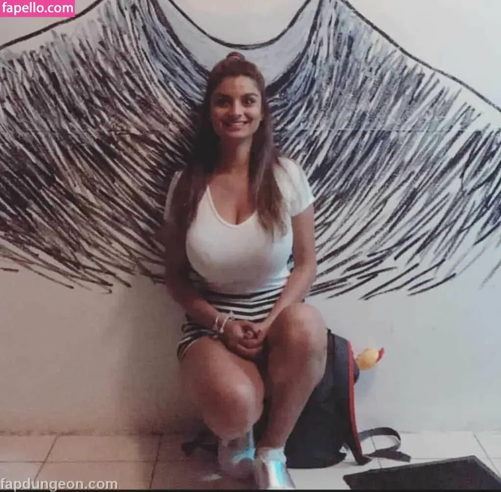 Anveshi Jain Onlyfans Photo Gallery 