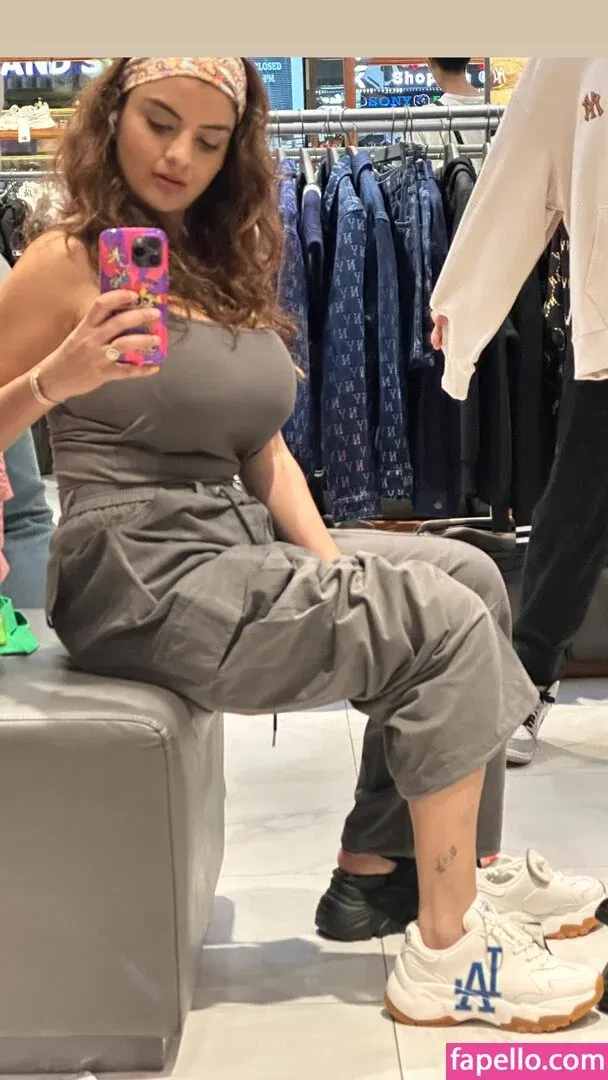 Anveshi Jain Onlyfans Photo Gallery 