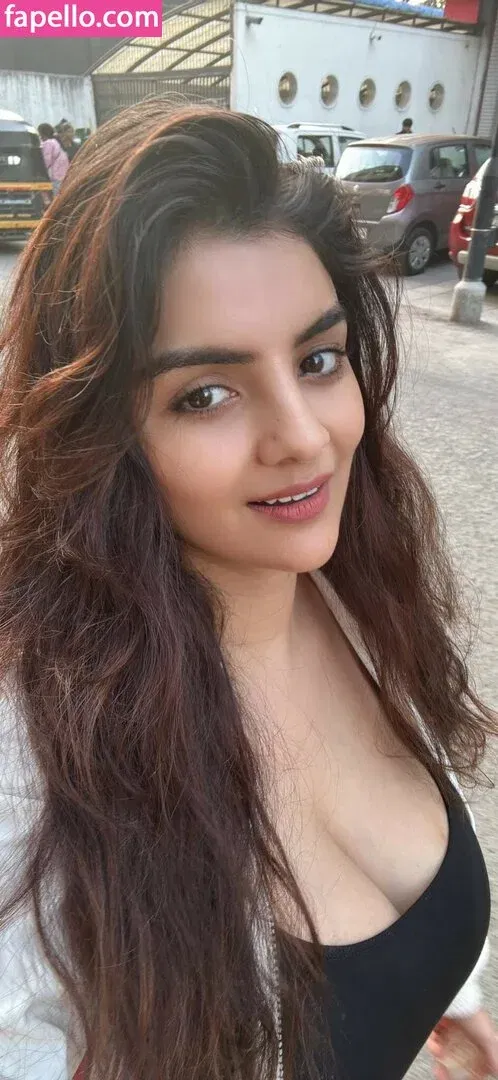 Anveshi Jain Onlyfans Photo Gallery 