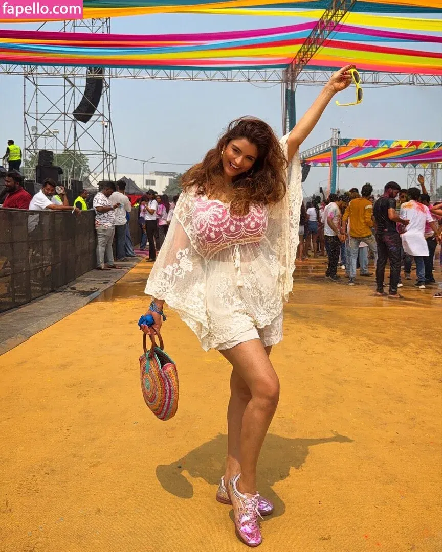 Anveshi Jain Onlyfans Photo Gallery 