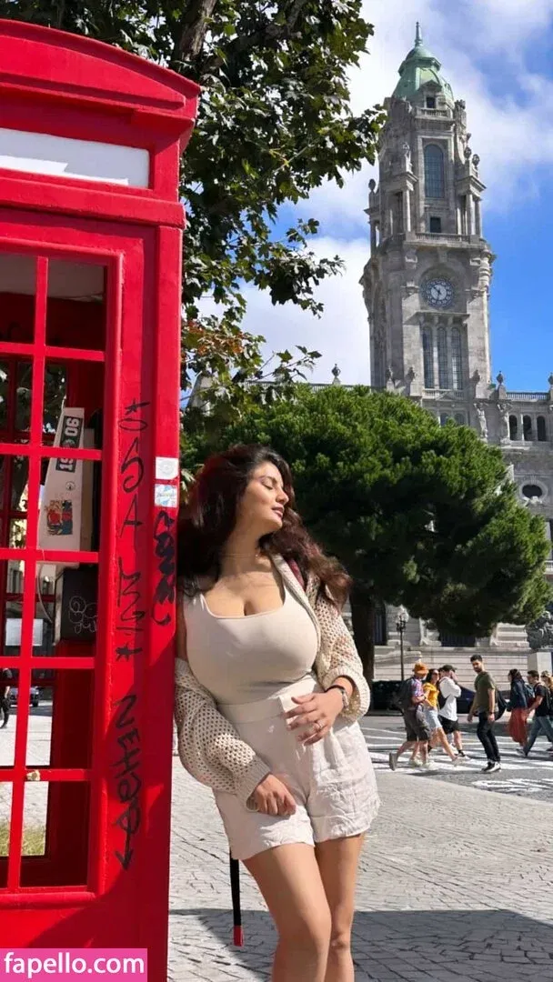 Anveshi Jain Onlyfans Photo Gallery 