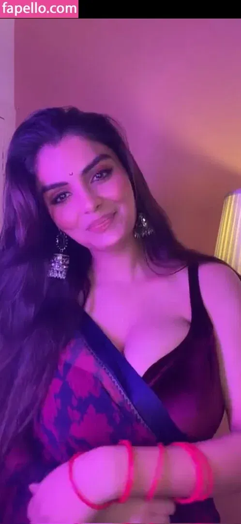 Anveshi Jain Onlyfans Photo Gallery 