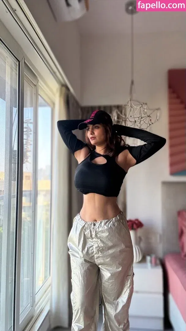 Anveshi Jain Onlyfans Photo Gallery 