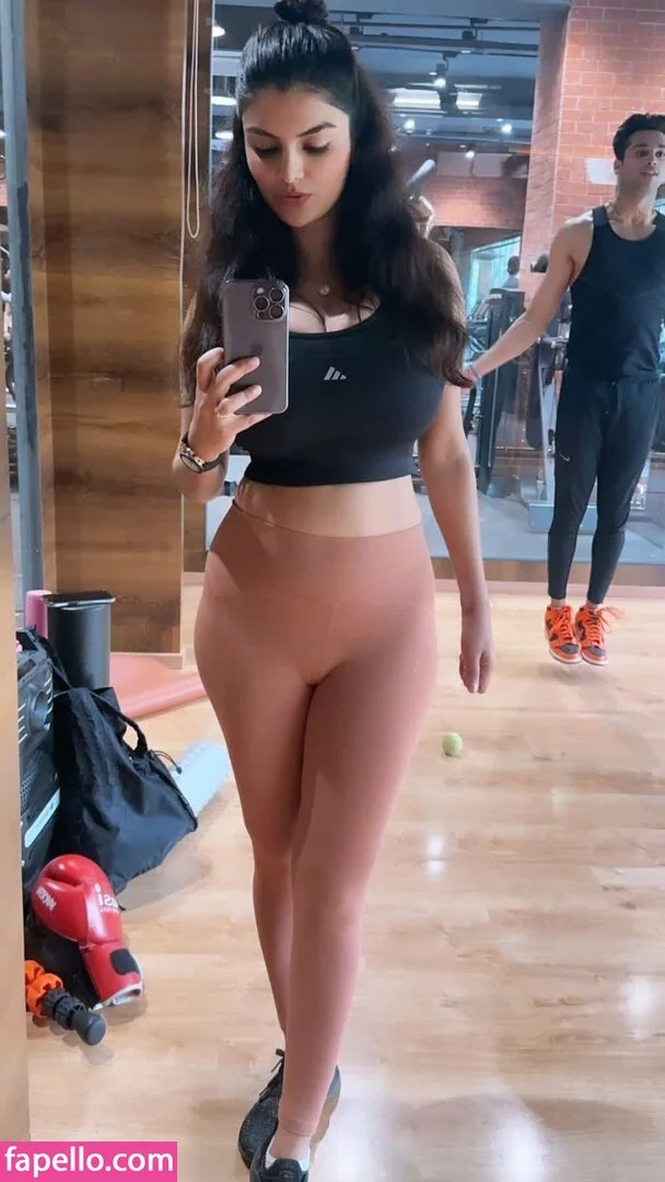 Anveshi Jain Onlyfans Photo Gallery 