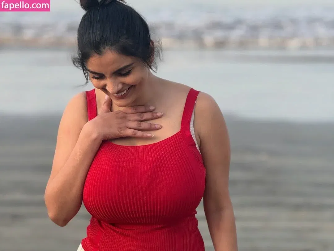 Anveshi Jain Onlyfans Photo Gallery 