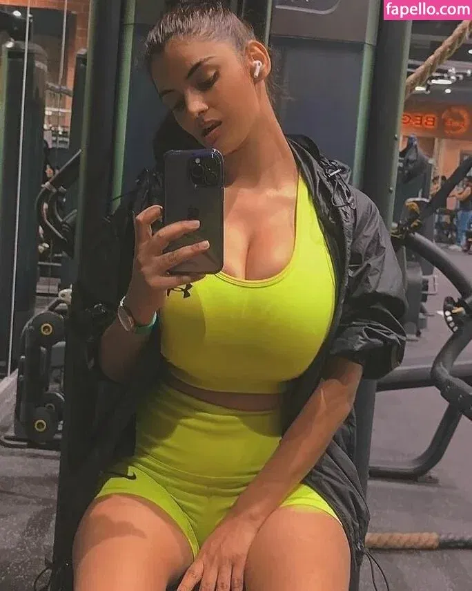 Anveshi Jain Onlyfans Photo Gallery 