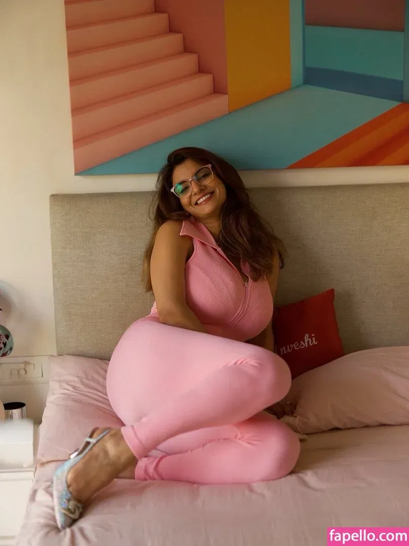 Anveshi Jain Onlyfans Photo Gallery 