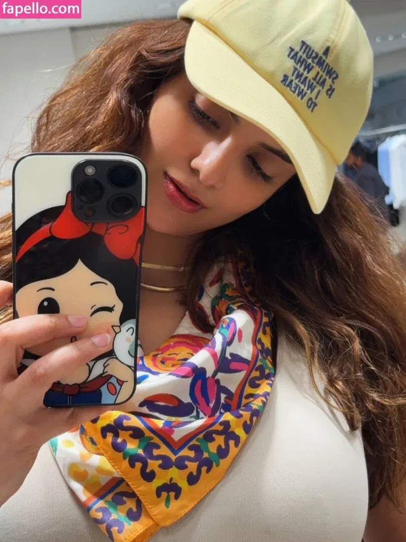 Anveshi Jain Onlyfans Photo Gallery 